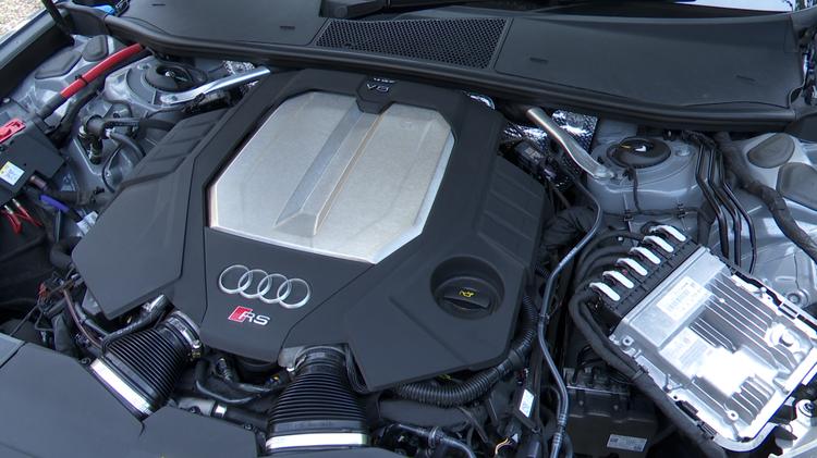 AUDI RS 6 AVANT RS 6 TFSI Quattro Performance 5dr Tiptronic